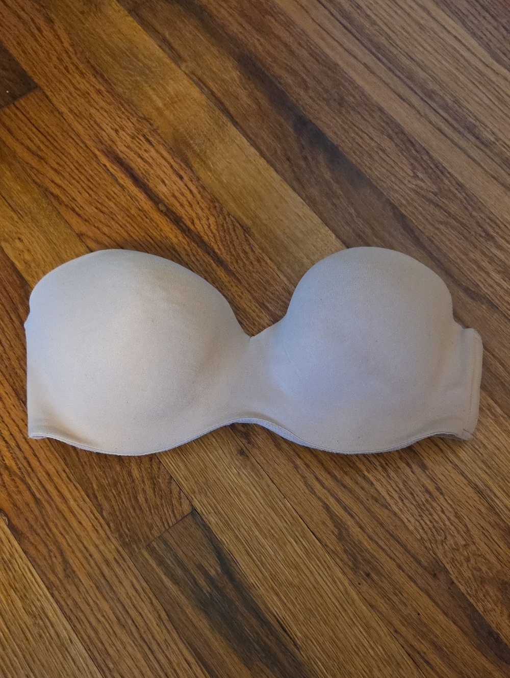 Victoria's Secret Body By Victoria Lined Strapless Bra 34DD